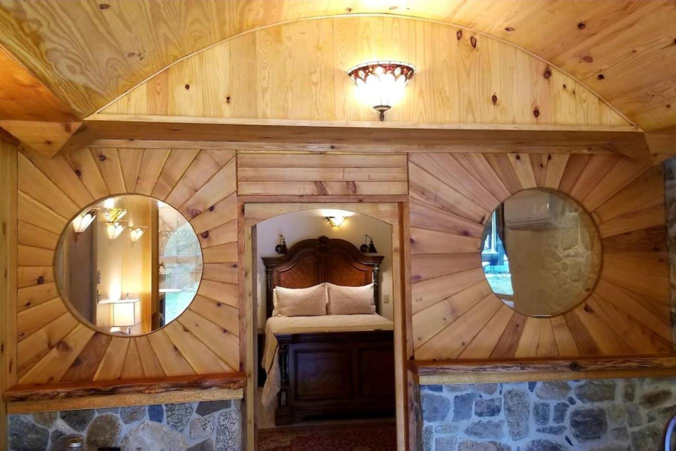 Shire Suite At White Lotus Eco Spa Retreat Stanardsville Esterno foto
