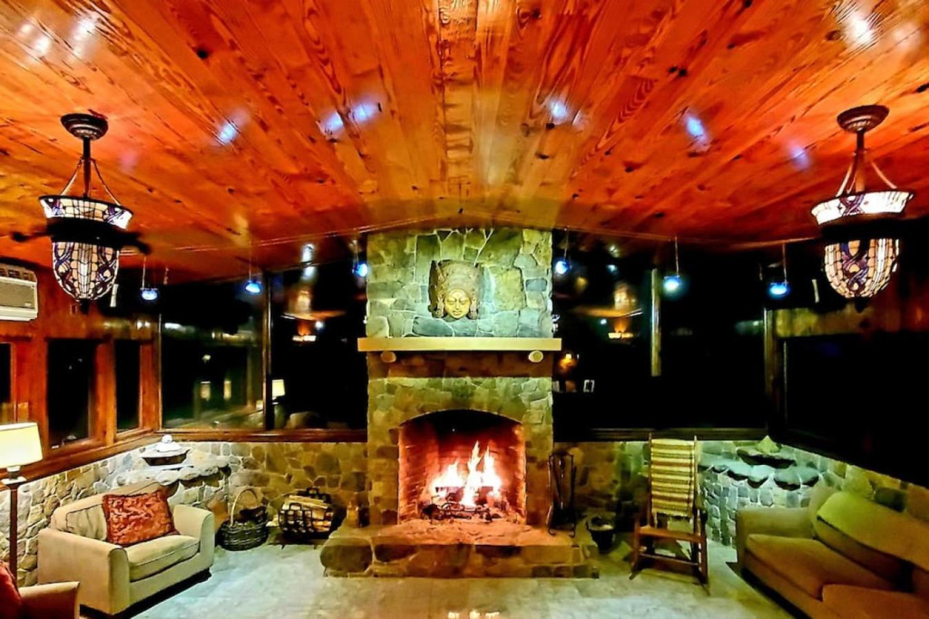 Shire Suite At White Lotus Eco Spa Retreat Stanardsville Esterno foto